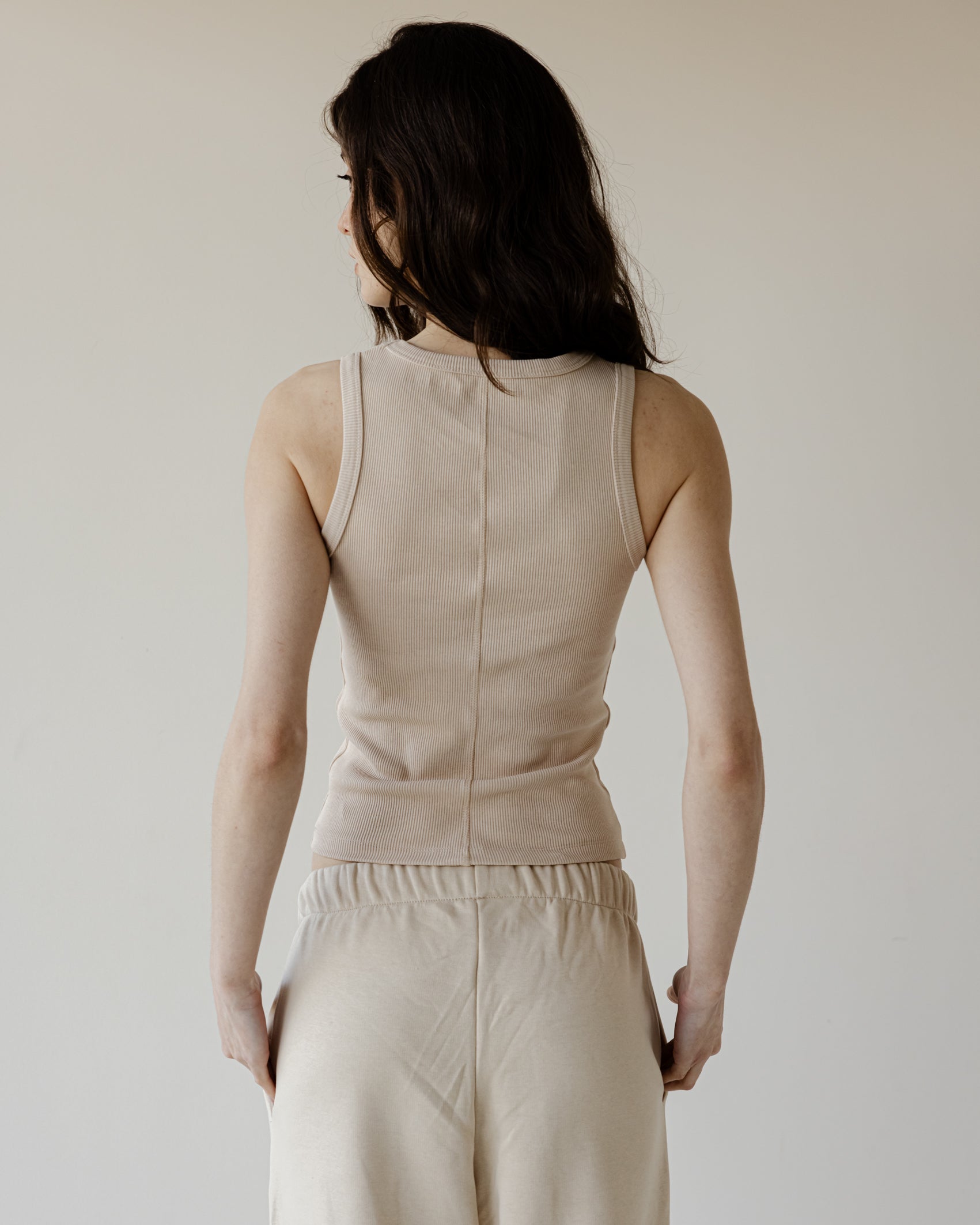 Beige Sleveless Round Tank