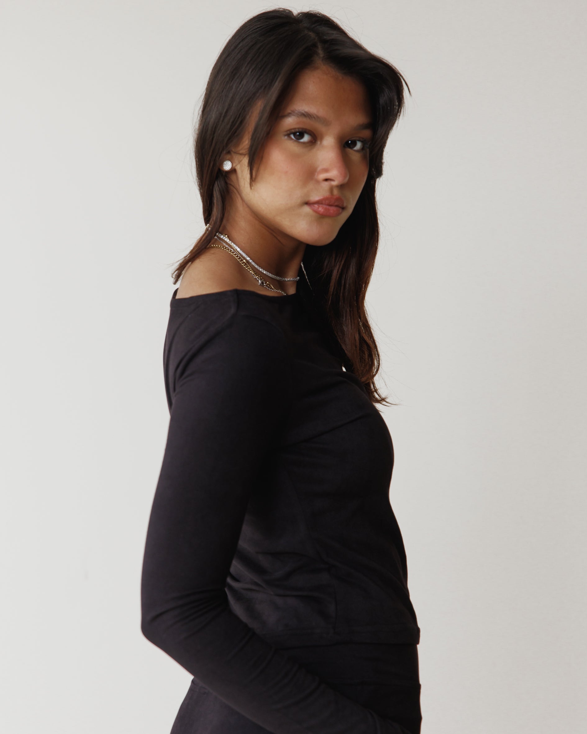 Victorian Classic Black Top