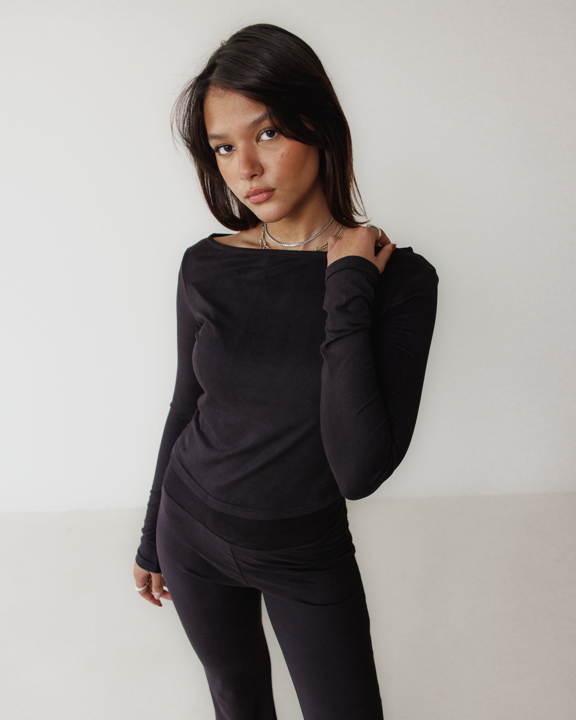 Victorian Classic Black Top