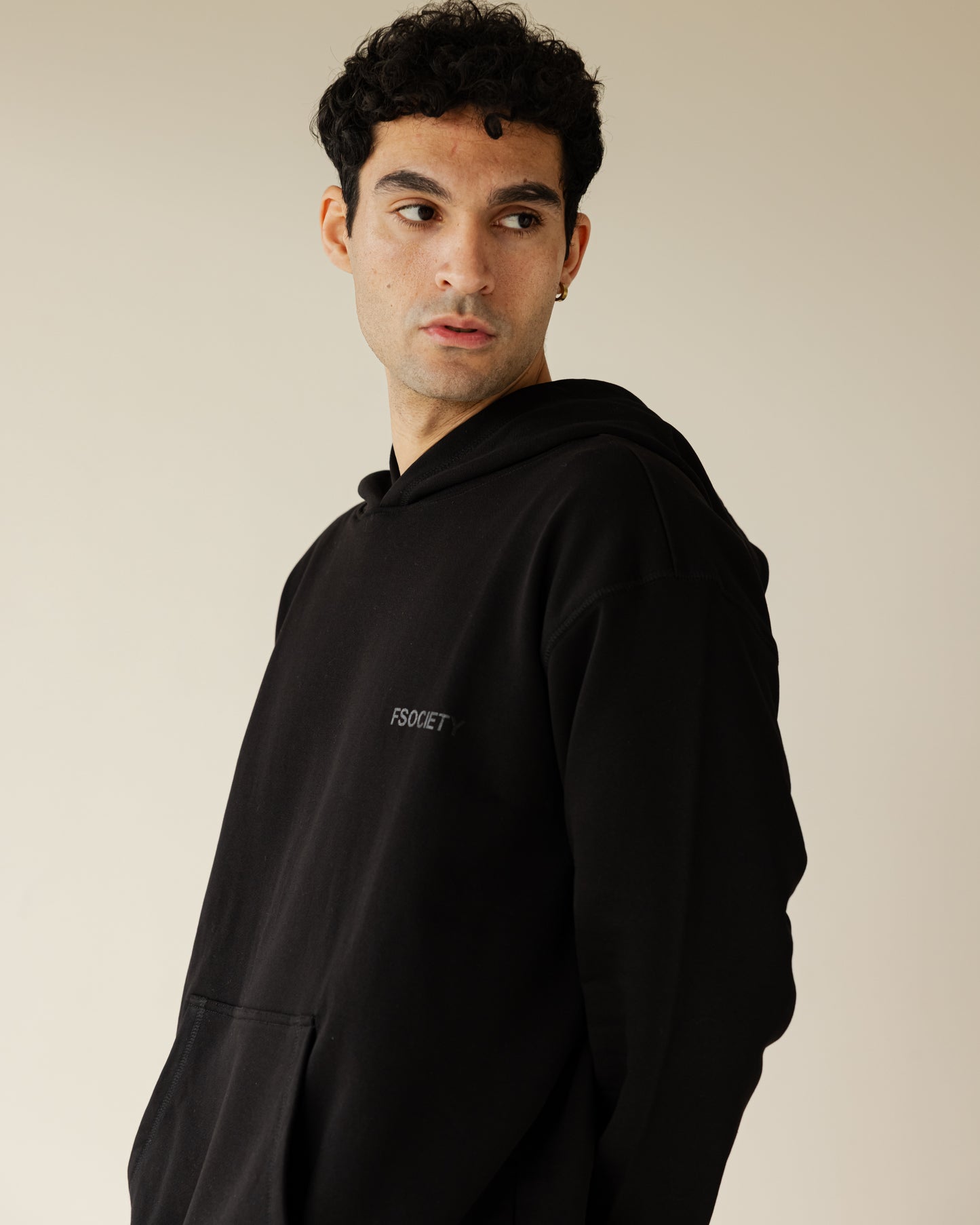 Black Hefty Hoodie