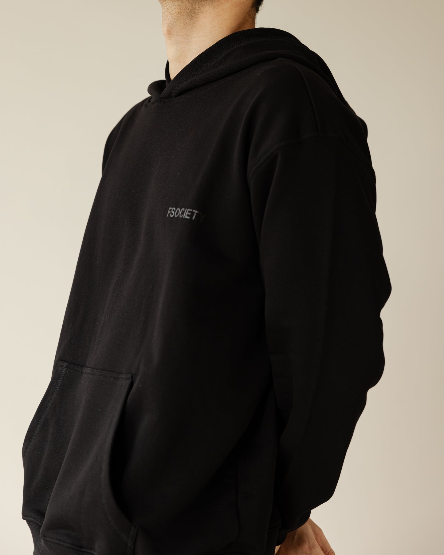 Black Hefty Hoodie