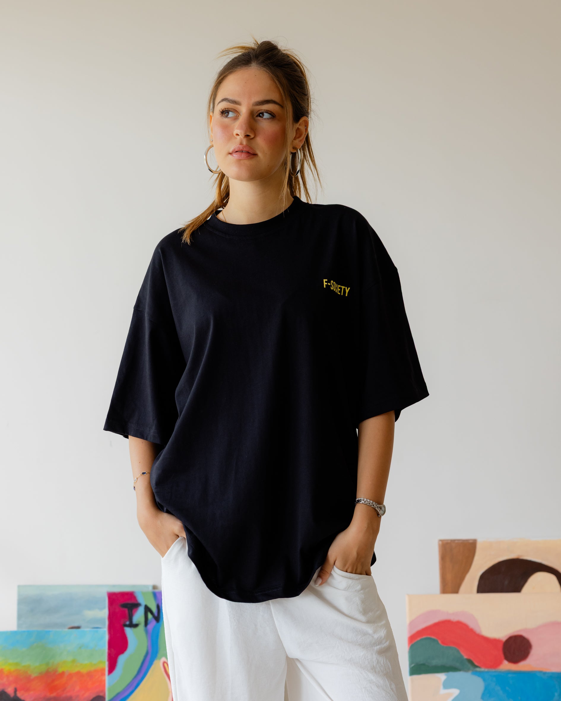 Fit in - Oversized.